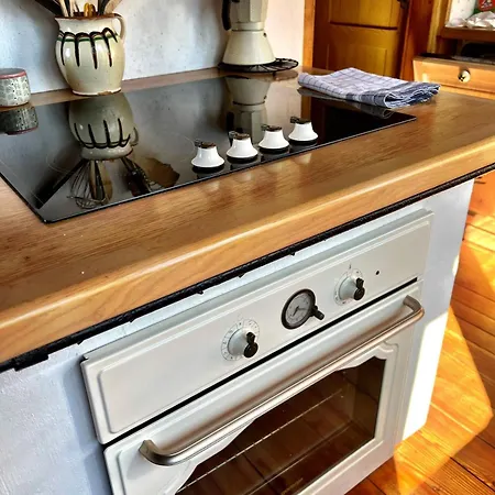 Alpesi faház Uroczy Gorski Dom Z Sauna, Jacuzzi, Balia Ogrodowa Ząb